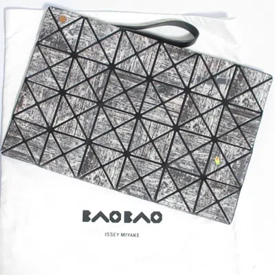 Pre-owned Issey Miyake Gray Nylon Polyester Elastane Brass Clutch Bag ()