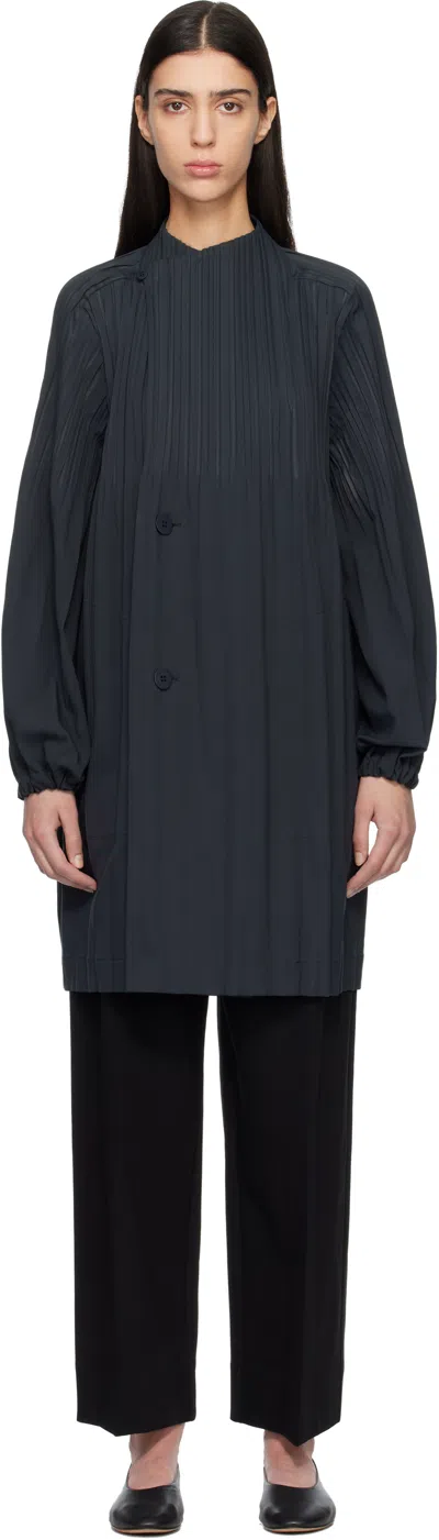 Issey Miyake Gray Smooth Coat In Black
