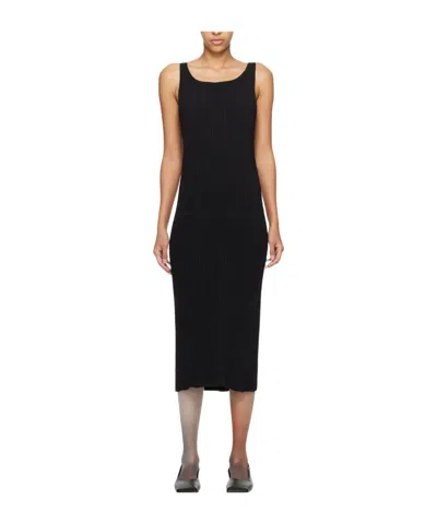 Issey Miyake Hatching Pleats 2 Dress In Black