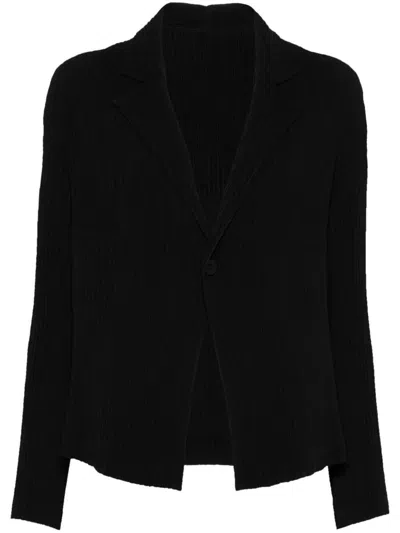 Issey Miyake Hatching Pleats Jacket Clothing In Black