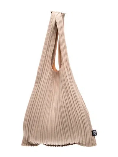 Pre-owned Issey Miyake Hobo In Neutral