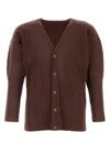 Issey Miyake Long Sleeve Ribbed Cardigan V-neck In Brown
