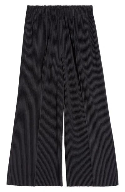 Issey Miyake Pleated Trouser In Black