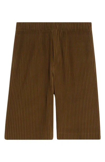 Issey Miyake Homme Plissé  Pleated Shorts In Green