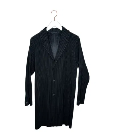 Issey Miyake Homme Plissé  Pleated Single-breasted Coat In Black