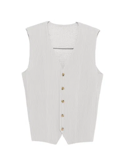 Issey Miyake Buttoned Pleated Vest In Gray