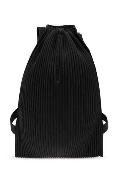 Issey Miyake Homme Plissé  Pocket 1 Pleated Drawstring Backpack In Black