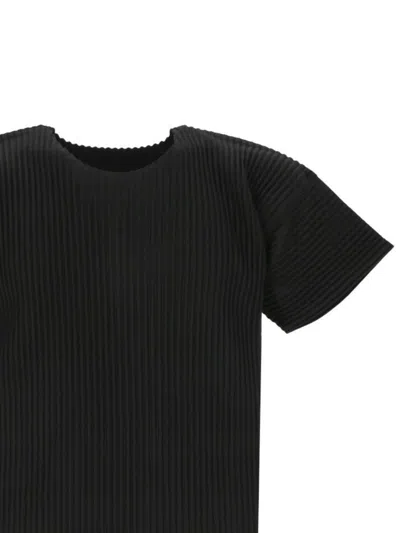 Issey Miyake Homme Plisse'  T-shirt In Black