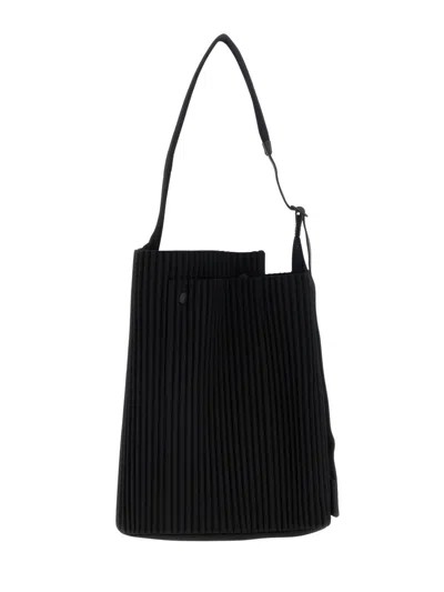 Issey Miyake Homme Plisse'  Tote Shoulder Bag In Black