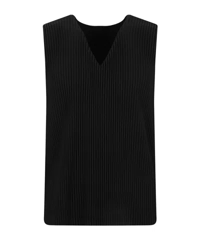 Issey Miyake Homme Plissé  V-neck Pleated Vest In Black
