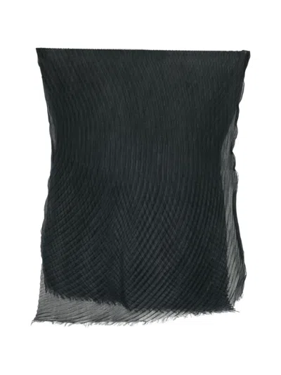 Issey Miyake Pleated Scarf In Black