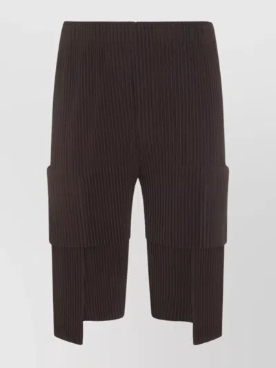 ISSEY MIYAKE KNEE LENGTH PLEATED SHORTS WITH ELASTIC WAISTBAND
