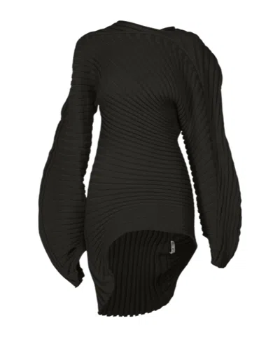 Issey Miyake Knit (as It Is) In Black