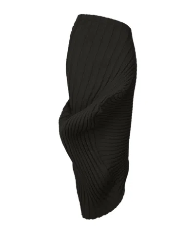 Issey Miyake Knit (as It Is) In Black