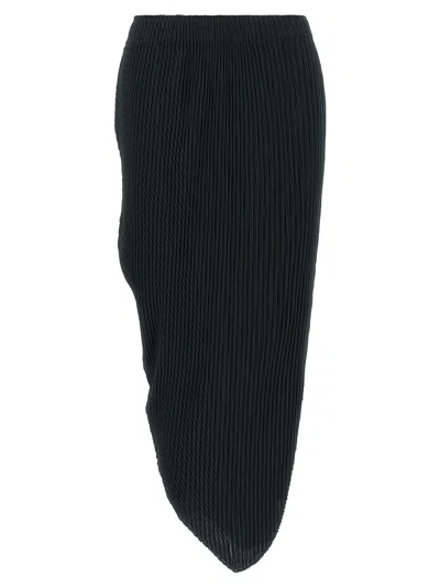 Issey Miyake Leaf Pleats Asymmetrical Midi Skirt In Black