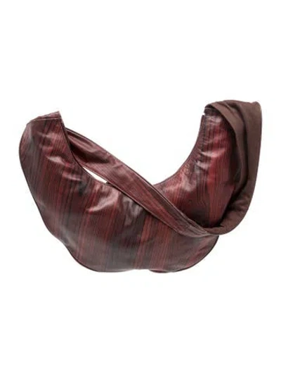 Pre-owned Issey Miyake Leather Shoulder Bag In Burgundy