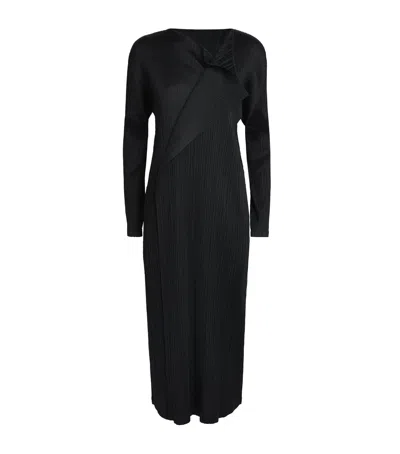 Issey Miyake Light Wave Midi Dress In Black
