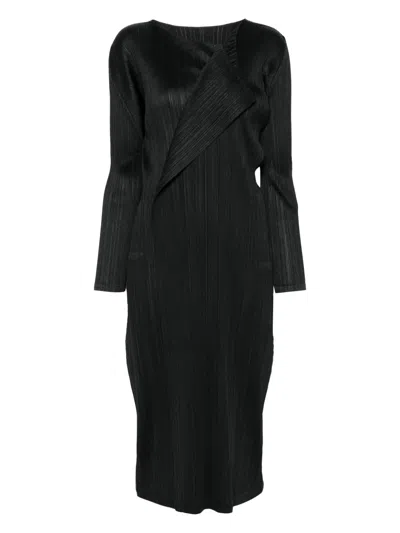Issey Miyake Light Wave Midi Dress In Black
