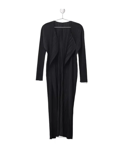 ISSEY MIYAKE PLISSÉ COAT