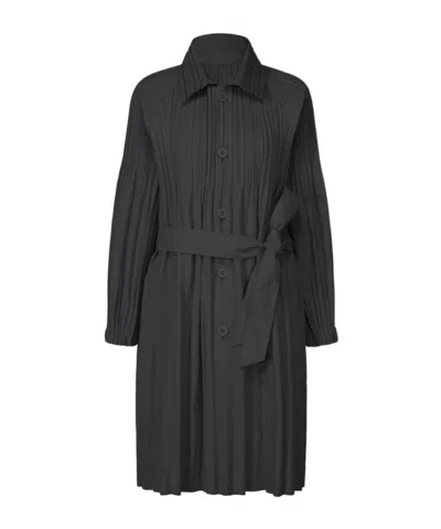 Issey Miyake Long Pleated Coat In Blue