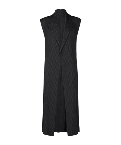 Issey Miyake Long Pleated Vest In Black