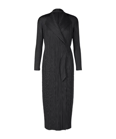 Issey Miyake Long Pleated Wrap Cardigan In Black