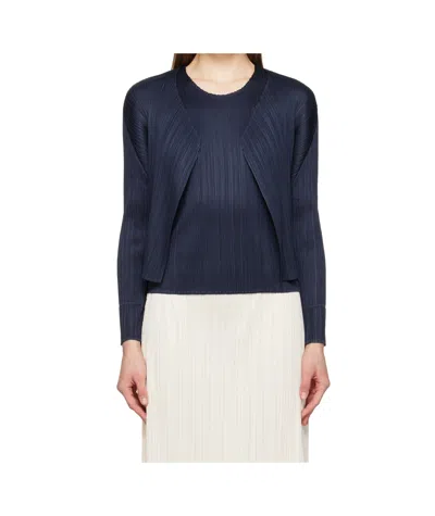 Issey Miyake Long-sleeved Cardigan In Black
