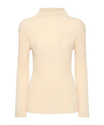 Issey Miyake Spongy-48 Cotton Blend Long Sleeve Top In Ivory