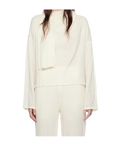 Issey Miyake Long-sleeved Top In White