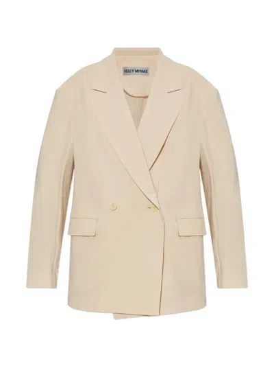 Issey Miyake Looped Double-breasted Blazer In Neutral