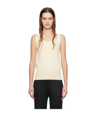 Issey Miyake Low Round Neck Design Vest In White