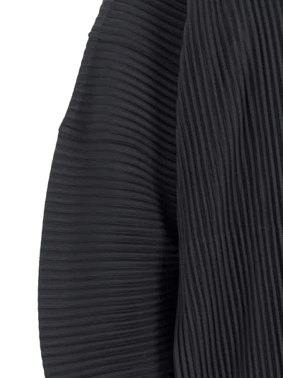 Issey Miyake Mc August Pleated Jacket In Black