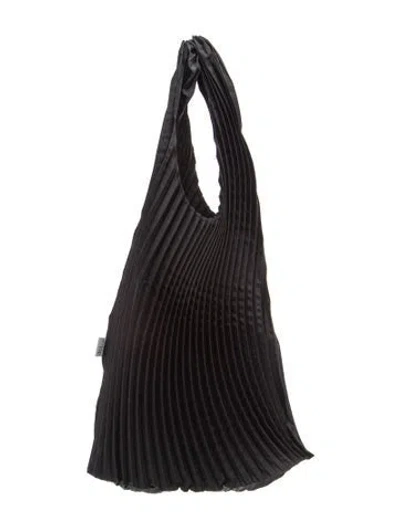 Pre-owned Issey Miyake Me Hobo In Black