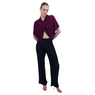 Pre-owned Issey Miyake Me  Berry Capelet In Black