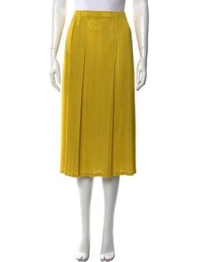 Pre-owned Issey Miyake Midi Length Skirt In Yellow