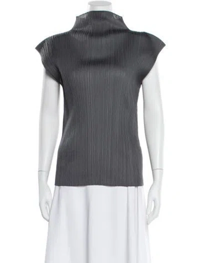 Pre-owned Issey Miyake Mock Neck Short Sleeve Top In Gray