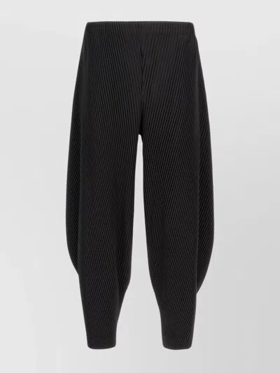 Issey Miyake Modern Pleated Trousers Elastic Waistband In Black