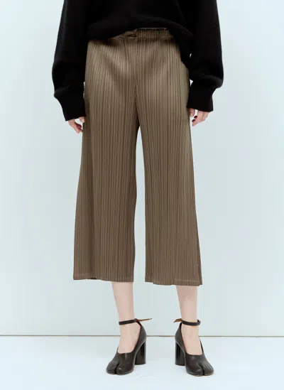 Issey Miyake Monthly Colors: March Pants In Khaki