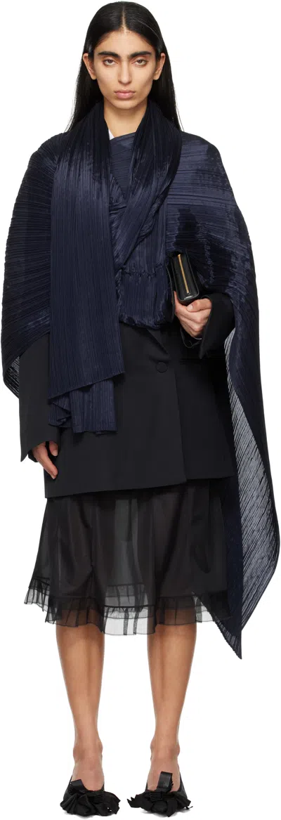 Issey Miyake Navy Madame-t February Stole In 75 Navy