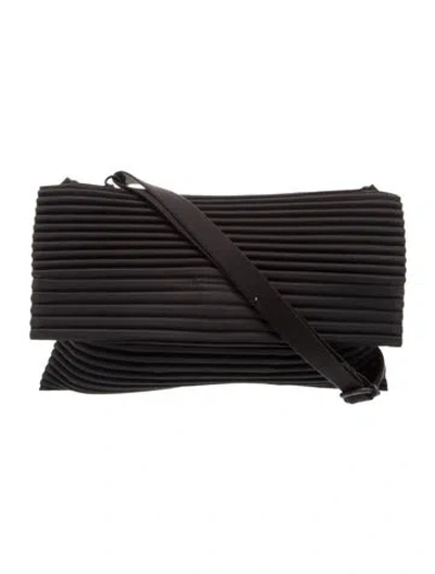 Pre-owned Issey Miyake Nylon Messenger Bag In Black