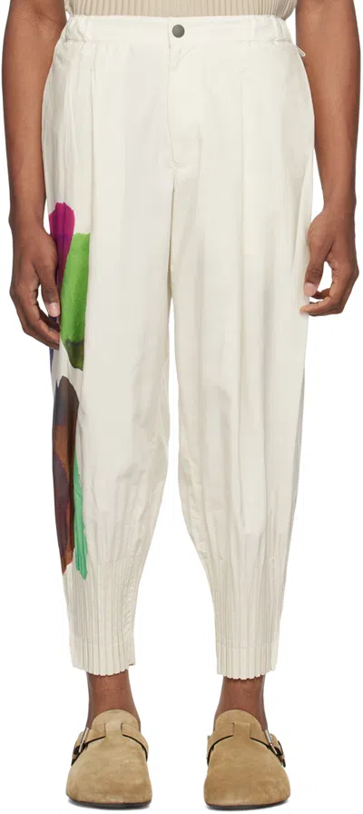 Issey Miyake Off-white Cascade Picturesque Trousers In 41-ivory