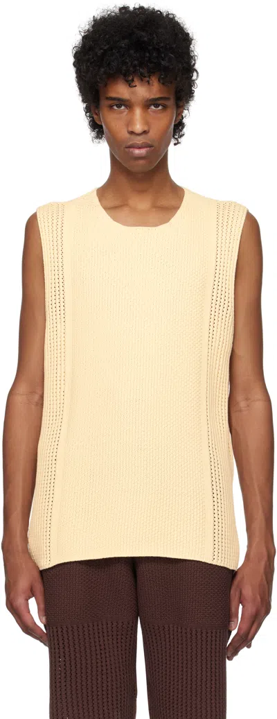 Issey Miyake Off-white Rustic Knit Vest In 41-ivory
