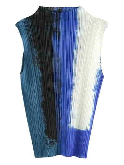 Issey Miyake Paint-effect Pleated Top In Blue