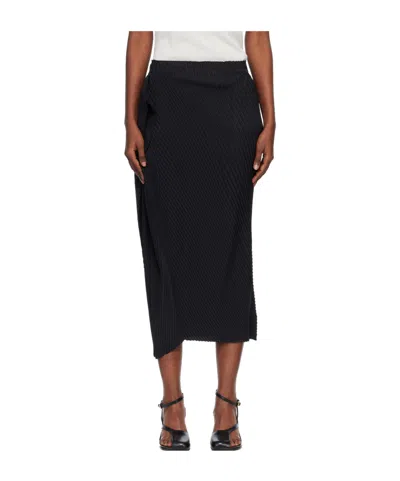 Issey Miyake Paper Bag Pleated Asymmetric Skirt In Black