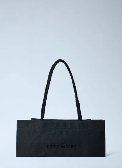 ISSEY MIYAKE PAPER SHOULDER BAG