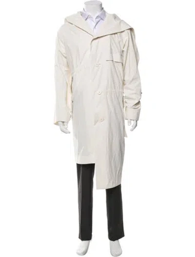 Pre-owned Issey Miyake Parka In Neutral