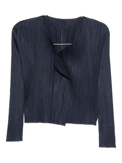 Issey Miyake Pleated Asymmetric-neckline Top In Blue