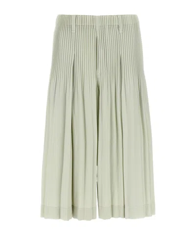 Issey Miyake Pleated Bermuda Shorts In Green
