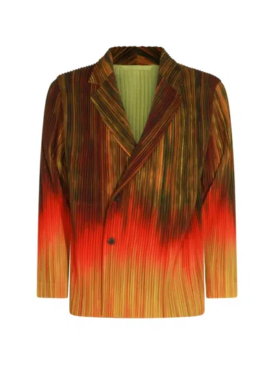 Issey Miyake Pleated Blazer In Red