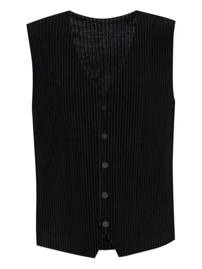 Issey Miyake Pleated Button-down Waistcoat In Black